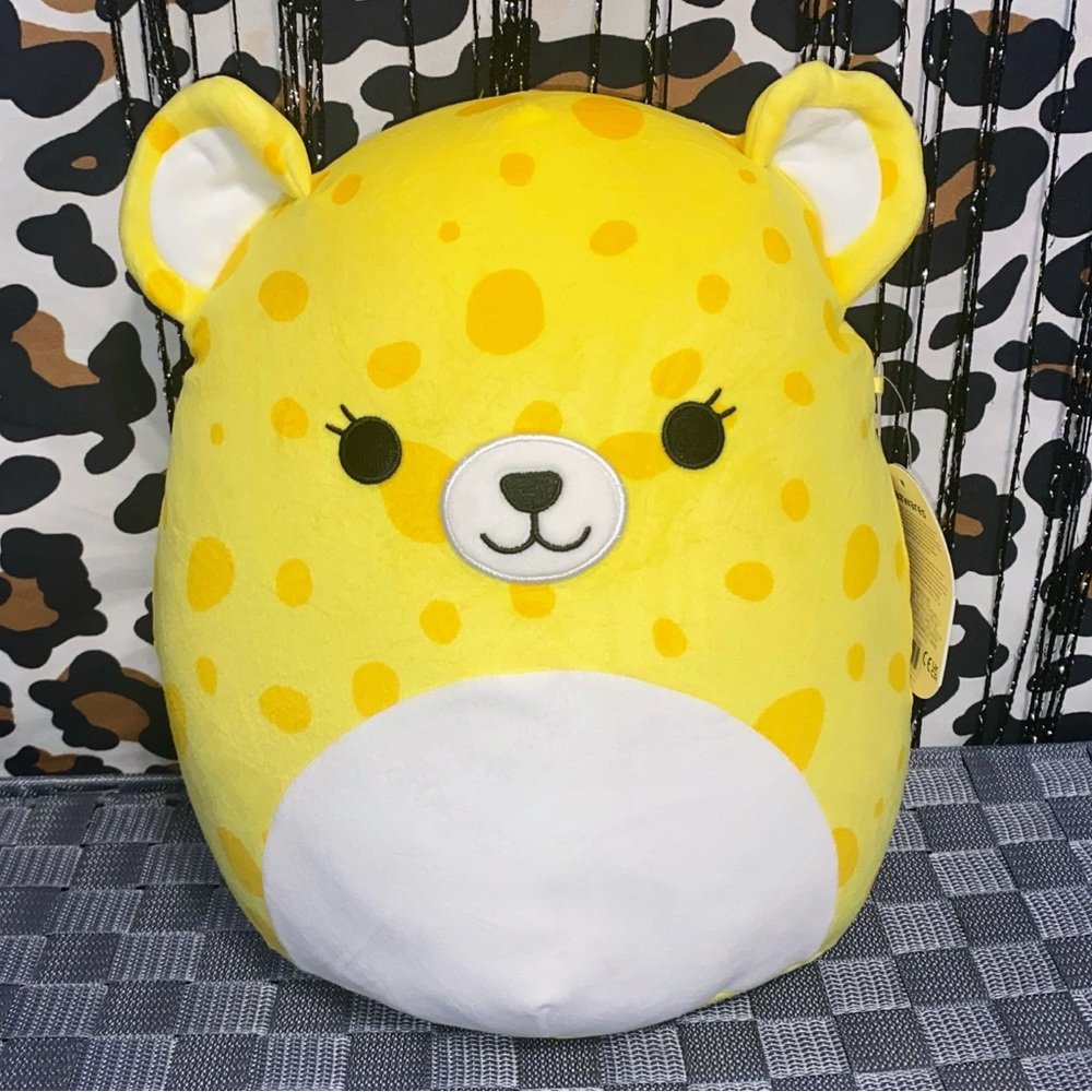 SQUISHMALLOWS LEXIE THE BRIGHT YELLOW CHEETAH PLUSH PILLOW TOY